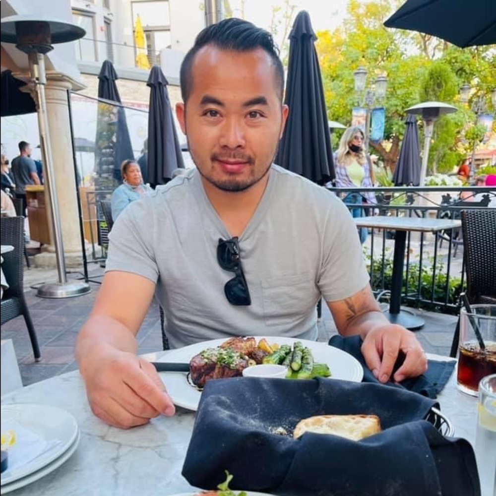 Meet your Posher, Mong